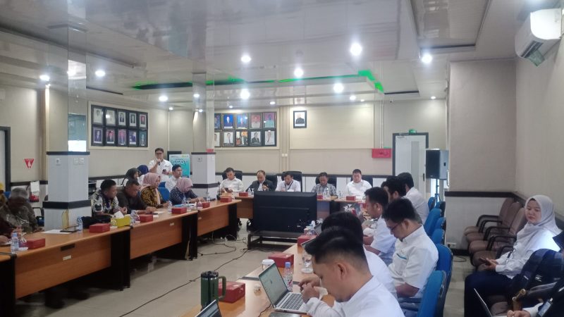 module: a; 
hw-remosaic: 0; 
touch: (-1.0, -1.0); 
modeInfo: ; 
sceneMode: Night; 
cct_value: 5813; 
AI_Scene: (-1, -1); 
aec_lux: 63.0; 
hist255: 0.0; 
hist252~255: 0.0; 
hist0~15: 0.0;